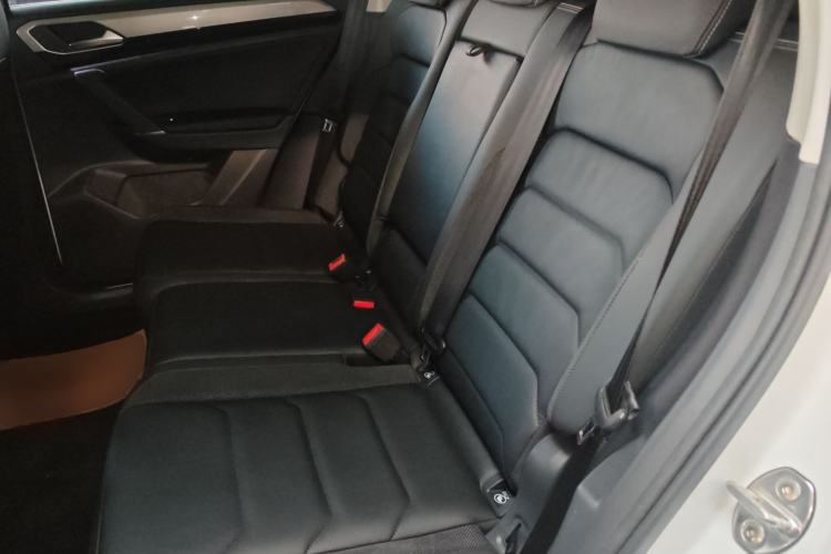 Used Volkswagen Tayron 2019 330TSI Two-Wheel-Drive Luxury Version China V Emission Standard
