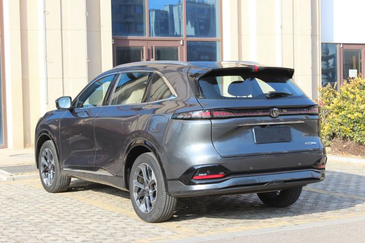 Used Changan CS75 PLUS 2025 4th Generation 1.5T New Blue Whale Smart Luxury Edition
