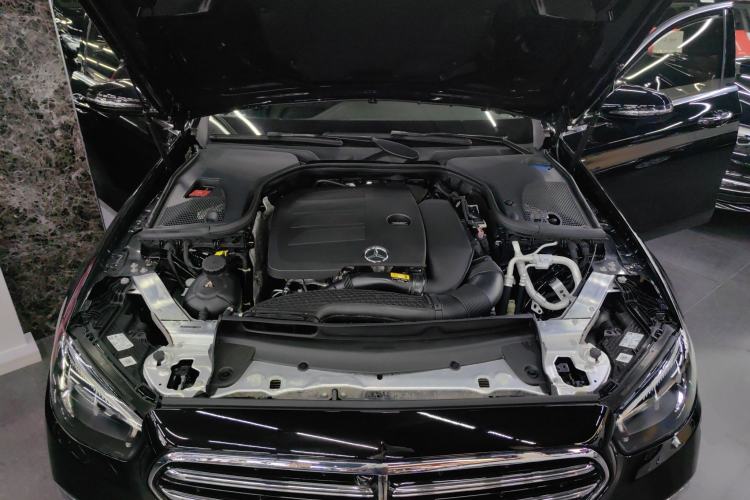 Used Mercedes-Benz E-Class 2021 Restyled E 300 L Luxury Edition
