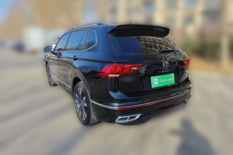 Used Volkswagen Tiguan L 2024 Outstanding Model 330TSI Automatic Two-Wheel Drive R-Line Dragon Glory Edition
