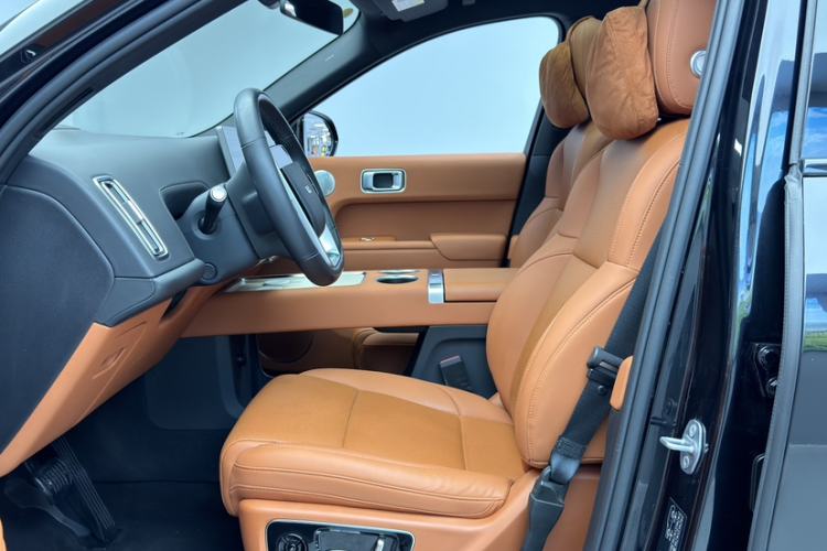 Used Li Auto L8 2023 Air model
