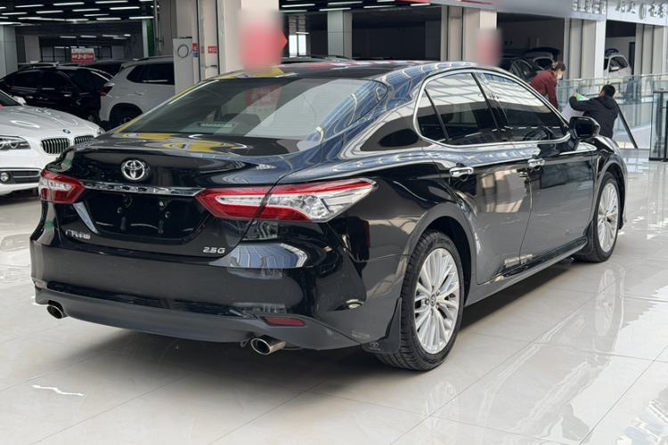 Used Toyota Camry 2019 2.5G Luxury Edition China VI Standard
