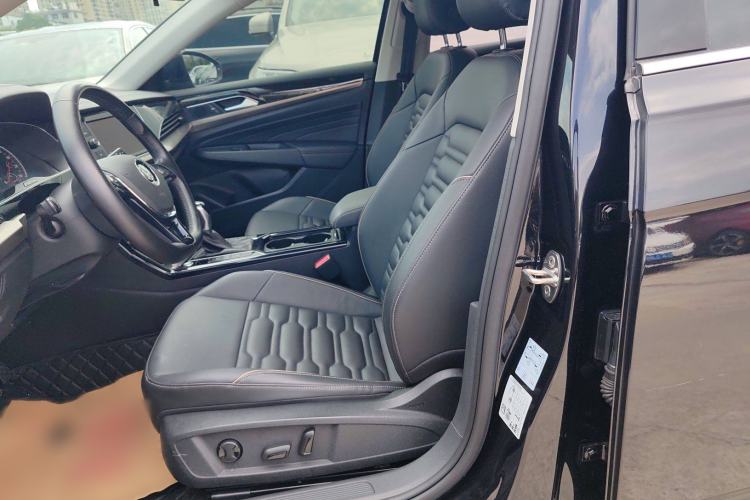 Used Volkswagen Passat 2019 330TSI Elite Edition China VI
