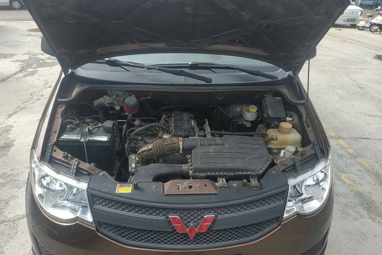 Used Wuling Hongguang 2015 1.5L S Basic Version China V Standard
