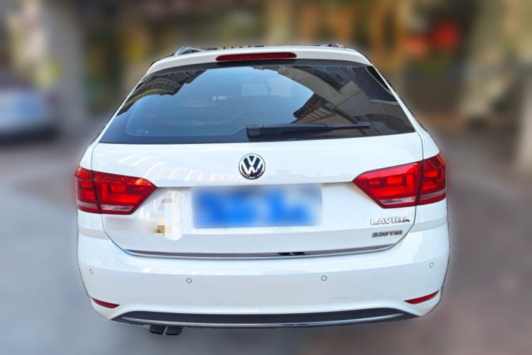 Used Volkswagen Gran Lavida 2017 230TSI DSG Comfort Edition
