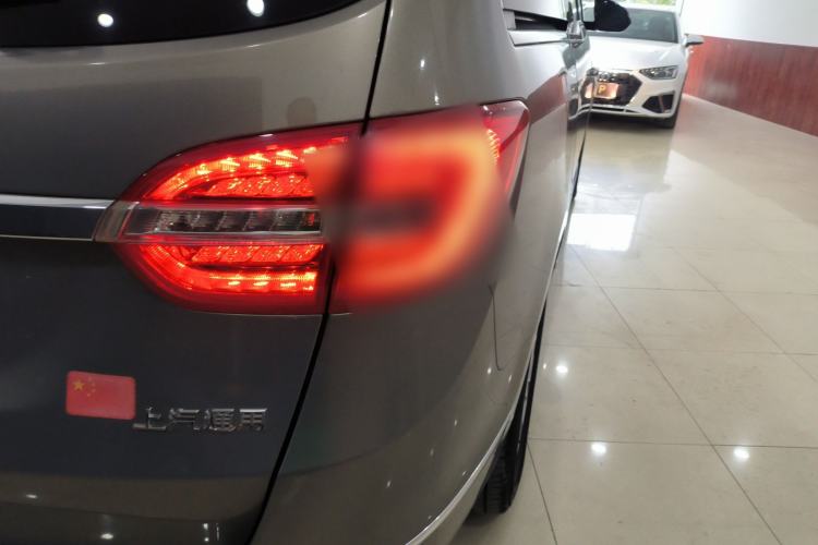 Used Buick GL8 2018 28T Luxury Model China VI Standard
