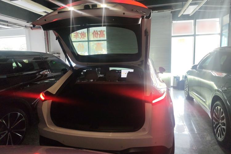 Used ONVO L60 2024 60 kWh Rear-Drive Version
