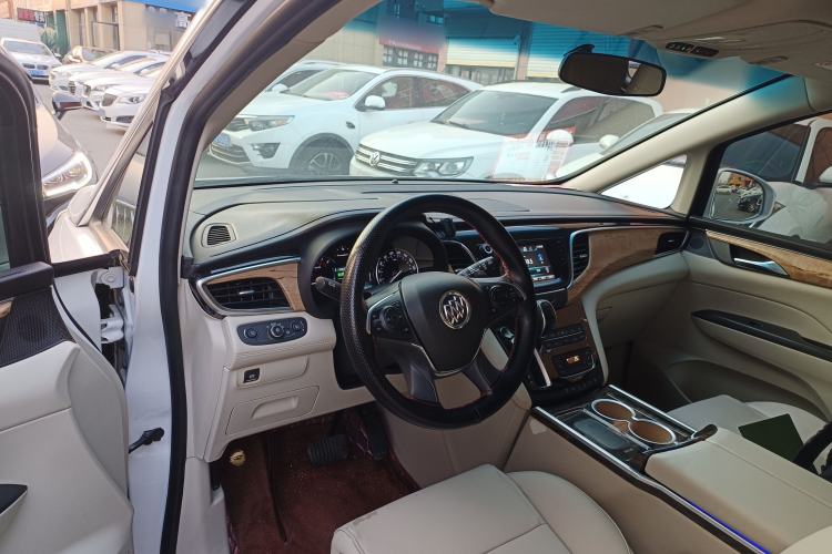 Used Buick GL8 2018 ES 28T Comfort Model China VI Standard
