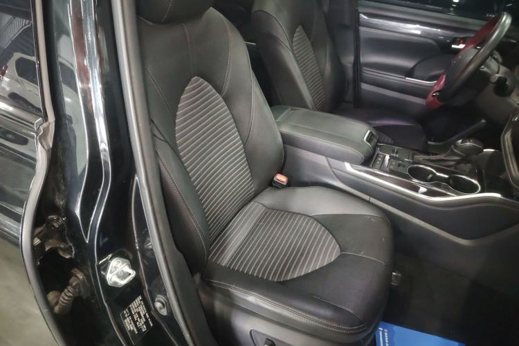 Used Toyota Crown Kluger 2021 2.5L HEV Four-Wheel Drive Luxury Edition
