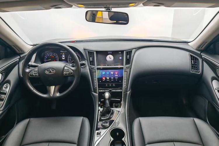 Used Infiniti Q50L 2016 2.0T Comfort Edition
