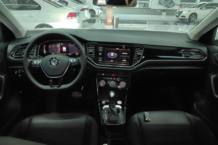 Used Volkswagen T-ROC 2020 280TSI DSG Two-Wheel Drive Comfort Version
