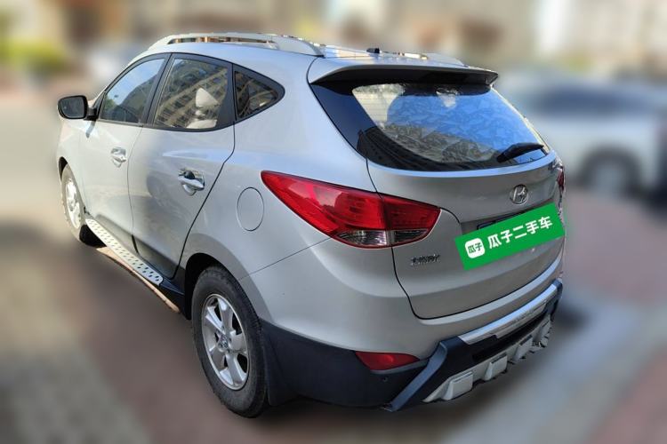 Used Hyundai ix35 2012 2.0L Automatic Two-Wheel Drive New Edition GL
