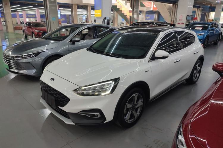 Used Ford Focus Active 2021 EcoBoost 180 Automatic Trendy Model