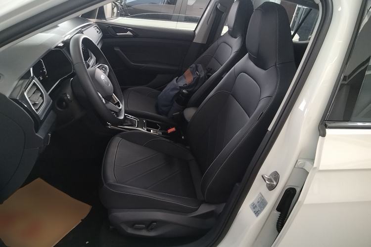 Used Volkswagen Tharu 