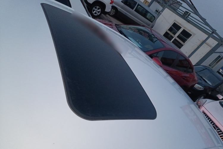 Used Roewe i5 2020 1.5L Automatic 4G Connected Linghao Edition