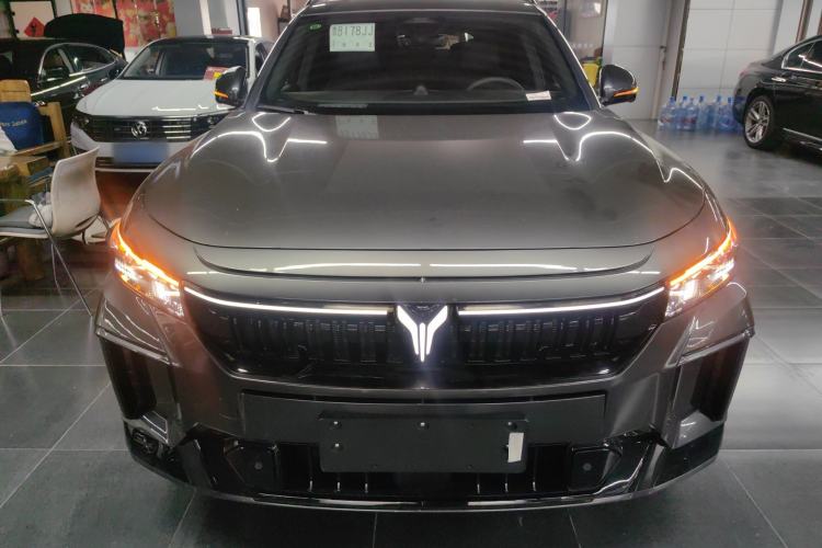 Used VOYAH FREE 2025 318 318 km Rear-Drive Touring Edition
