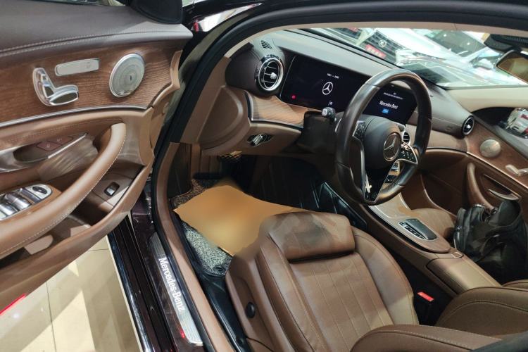 Used Mercedes-Benz E-Class 2021 Facelift E 260 L