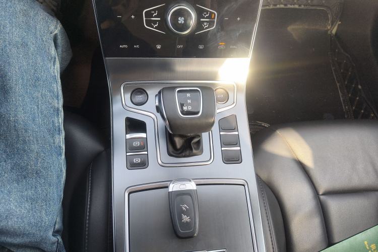 Used Hongqi H5 2022 Classic Model Facelift 1.5T DCT Qiyun Edition
