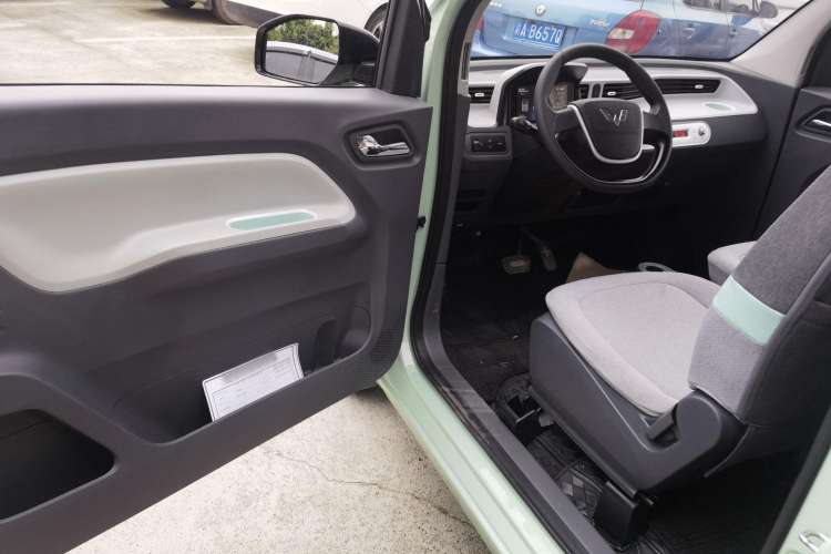 Used Wuling Hongguang MINIEV 2021 Macaron Premium Model – Lithium Iron Phosphate
