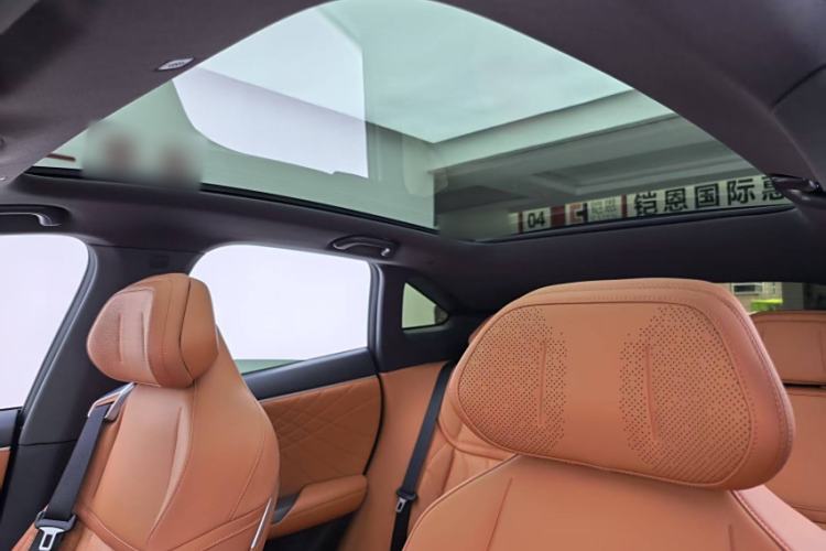 Used  S07 2024 215Max Qiankun Intelligent Driving ADS SE Range-Extended Version