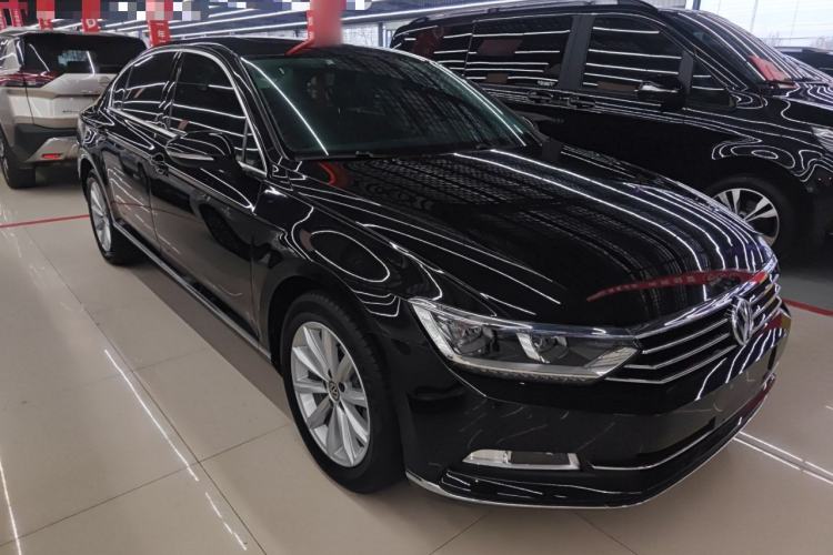 Used Volkswagen Magotan 2019 330TSI DSG Leading Edition China V Standard
