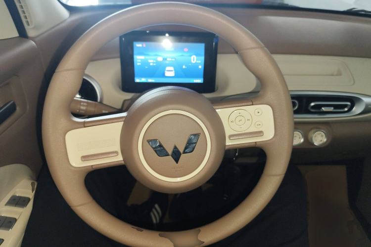 Used Wuling Hongguang MINIEV 2025 Four-Door Version Advanced Edition
