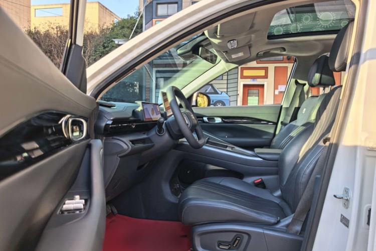 Used  E5 2024 440km Exploration Version
