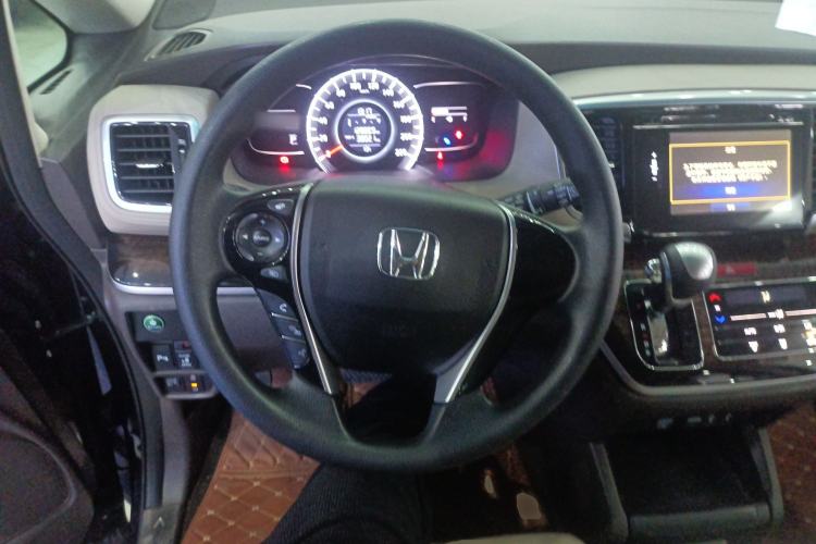 Used Honda Odyssey 2015 Revised 2.4L Luxury Edition
