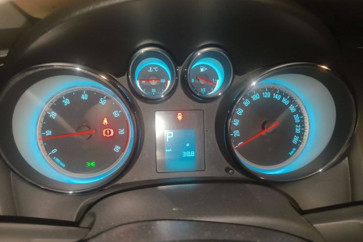 Used Buick GT 2014 XT 1.6L Automatic Fashion Edition
