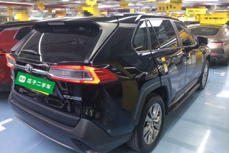 Used Toyota Wildlander 2023 2.0L CVT Two-Wheel Drive Leading Edition
