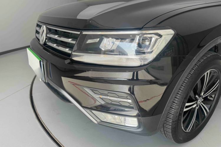 Used Volkswagen Tiguan L 2019 Updated Version 330TSI Automatic Two-Wheel Drive Panoramic Comfort Edition China VI Standard
