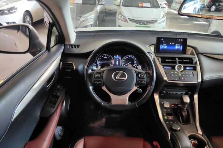 Used Lexus NX 2015 200T All-Wheel-Drive Fēngshàng Edition
