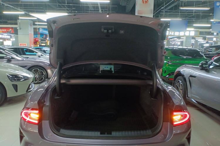 Used  SU7 2024 Four-Wheel Drive Ultra-Long Range Advanced Intelligent Driving Max Edition
