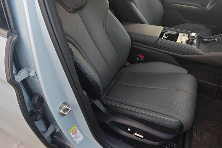 Used BYD Qin L 2024 DM-i 120KM Beyond Model
