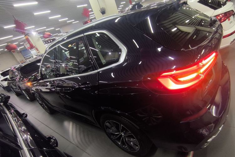 Used BMW X5 2021 xDrive30i M Sport Package
