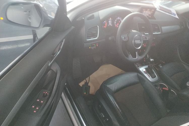 Used Audi Q3 2017 30 TFSI Fashion Model
