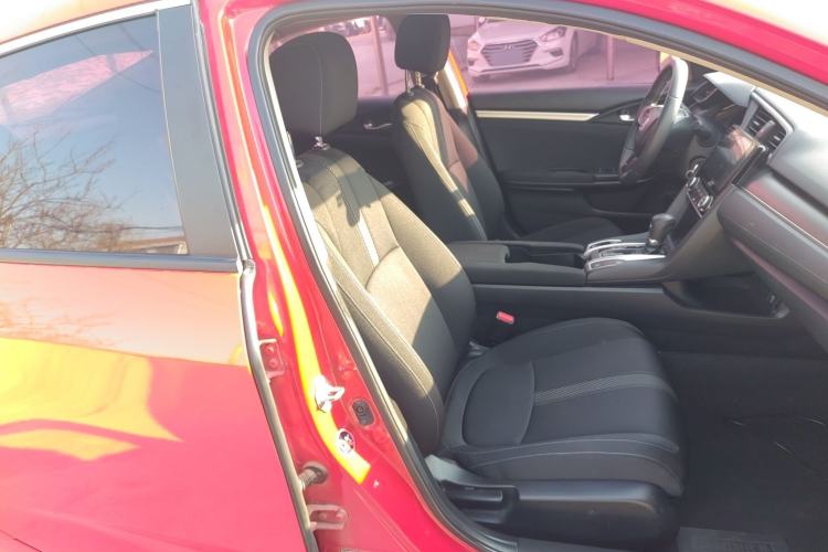 Used Honda Civic 2016 180TURBO CVT Comfort Version