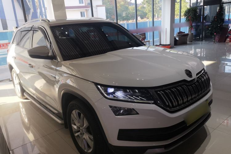 Used Skoda Kodiaq 2018 Facelifted TSI330 5-Seater Two-Wheel-Drive Luxury Enjoyment Edition
