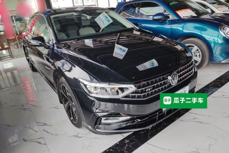 Used Volkswagen Magotan 2023 2 Million Units Commemorative Edition 330TSI DSG Luxury Version

