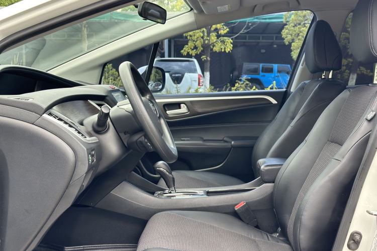 Used Honda Jade 2016 1.8L Automatic Comfort Elite Version 5 Seats