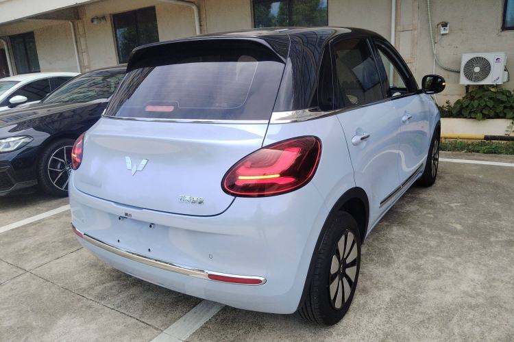 Used Wuling Bingo 2023 410 km Lingxi Deluxe Edition
