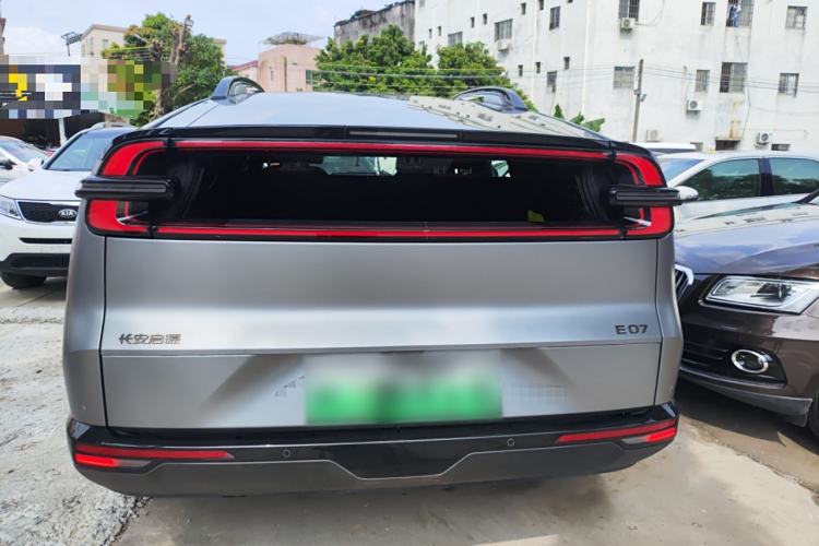 Used  E07 2025 All-Electric 4x4 90kWh Ultra High-Performance Edition