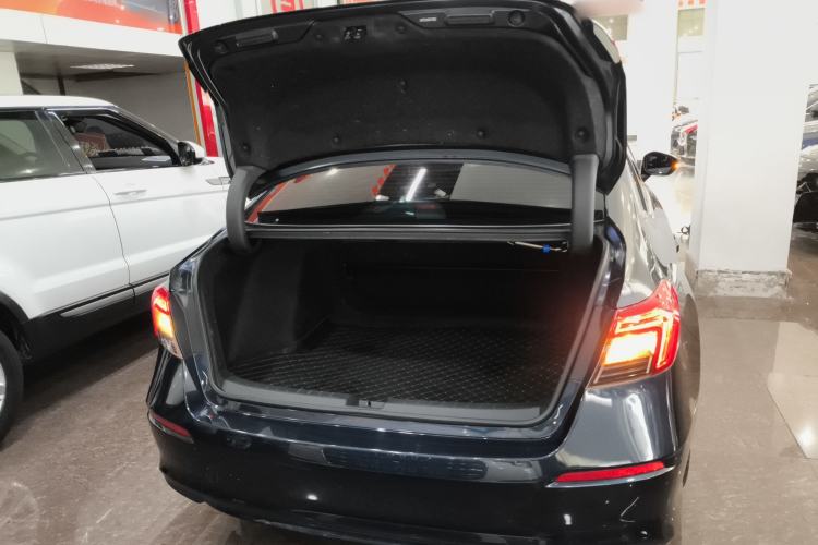 Used Honda Civic 2023 240TURBO CVT Dynamic Edition
