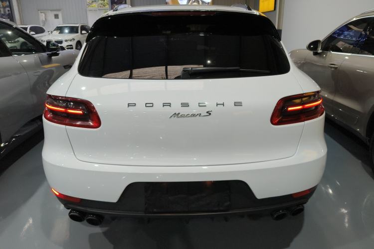 Used Porsche Macan 2017 Macan 2.0T
