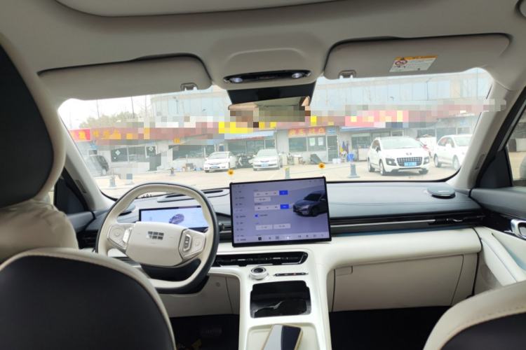 Used  E5 2024 530km Starship Edition
