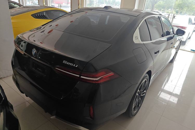 Used BMW 5 Series 2024 525Li M Sport Package
