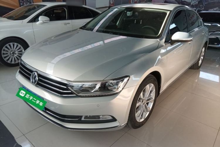 Used Volkswagen Magotan 2018 Facelift 330TSI DSG Luxury Model