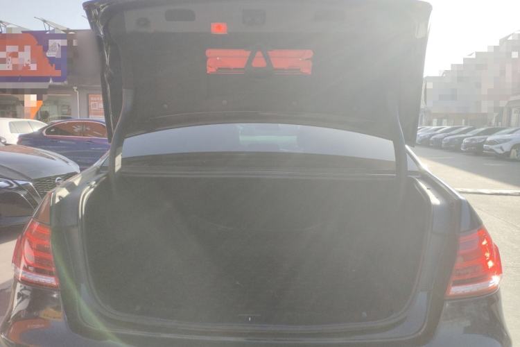 Used Mercedes-Benz E-Class 2015 Restyled E 260 L Sport Edition
