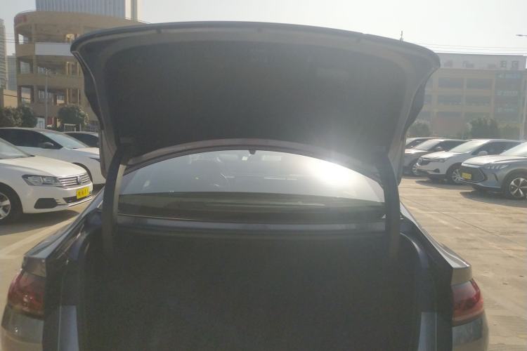 Used BYD Qin L 2025 DM-i Smart Drive 120KM Superior Model