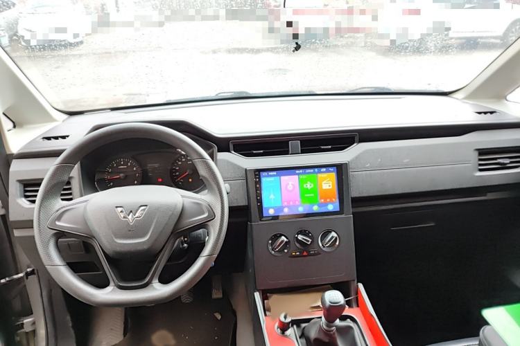 Used Wuling Hongguang PLUS 2019 1.5T Manual Wealthy Version 2 Seats
